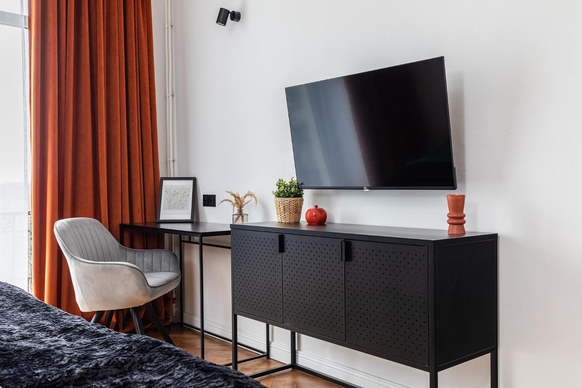 Apartament Superapart Grochowska 326 *